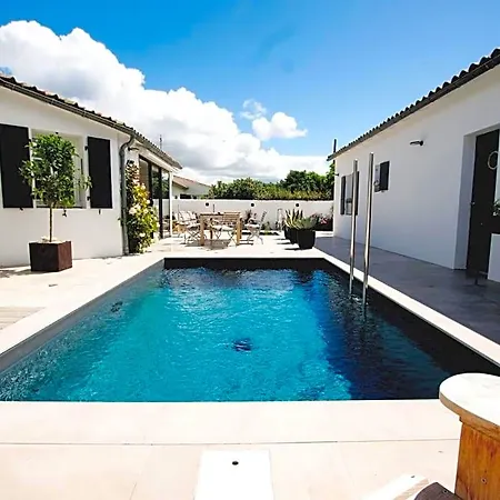 Bed & Breakfast Les Ajoncs 4*